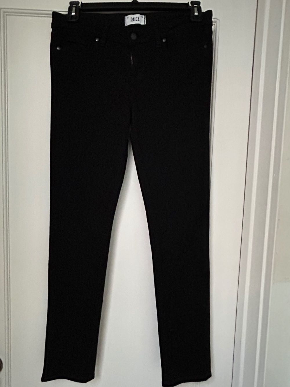 PAIGE WOMEN'S JEANS, SKYLINE SKINNY, BLACK, SIZE 10 (30)